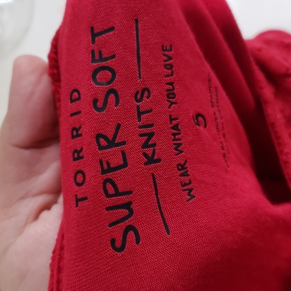 Torrid Red Choker Lace Babydoll Shirt - Picture 7 of 10